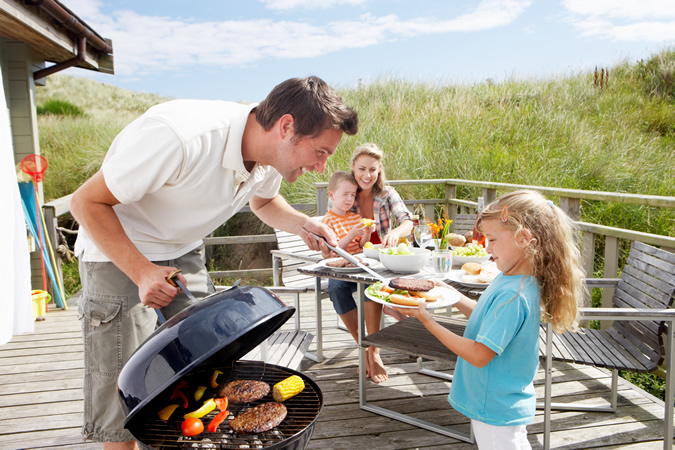 Summer BBQ Safety: Precautions for a Fun and Hassle-Free Grilling Experience
